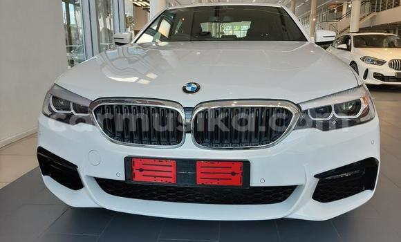 Acheter Occasion Voiture BMW 3–Series Blanc à Beitbridge, Matabeleland South Acheter Occasion Voiture BMW 3–Series Blanc à Beitbridge, Matabeleland South