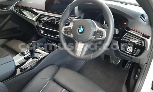 Acheter Occasion Voiture BMW 3–Series Blanc à Beitbridge, Matabeleland South Acheter Occasion Voiture BMW 3–Series Blanc à Beitbridge, Matabeleland South