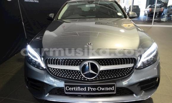 Tenga Tsaru Mercedes‒Benz C–Class Sirivha Mota in Beitbridge in Matabeleland South Tenga Tsaru Mercedes‒Benz C–Class Sirivha Mota in Beitbridge in Matabeleland South