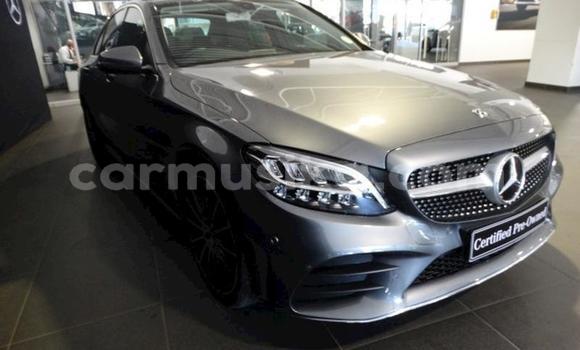 Tenga Tsaru Mercedes‒Benz C–Class Sirivha Mota in Beitbridge in Matabeleland South Tenga Tsaru Mercedes‒Benz C–Class Sirivha Mota in Beitbridge in Matabeleland South