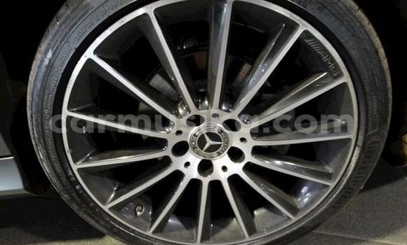 Tenga Tsaru Mercedes‒Benz C–Class Sirivha Mota in Beitbridge in Matabeleland South Tenga Tsaru Mercedes‒Benz C–Class Sirivha Mota in Beitbridge in Matabeleland South