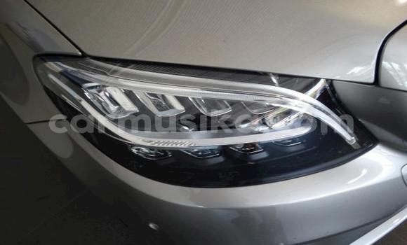 Tenga Tsaru Mercedes‒Benz C–Class Sirivha Mota in Beitbridge in Matabeleland South Tenga Tsaru Mercedes‒Benz C–Class Sirivha Mota in Beitbridge in Matabeleland South