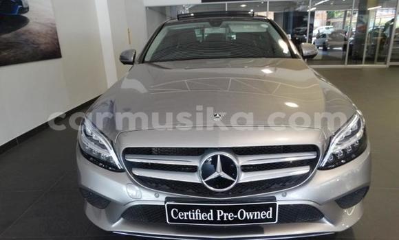Tenga Tsaru Mercedes‒Benz C–Class Sirivha Mota in Beitbridge in Matabeleland South Tenga Tsaru Mercedes‒Benz C–Class Sirivha Mota in Beitbridge in Matabeleland South