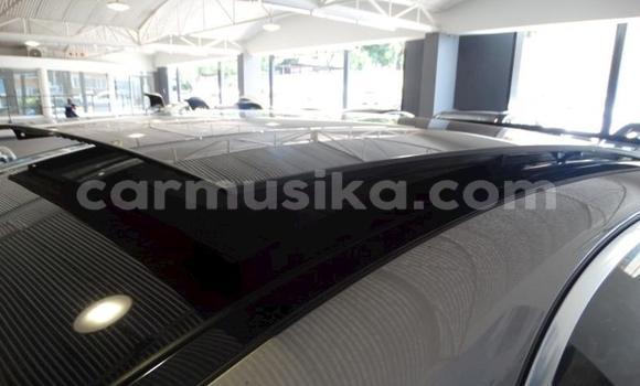 Tenga Tsaru Mercedes‒Benz C–Class Sirivha Mota in Beitbridge in Matabeleland South Tenga Tsaru Mercedes‒Benz C–Class Sirivha Mota in Beitbridge in Matabeleland South