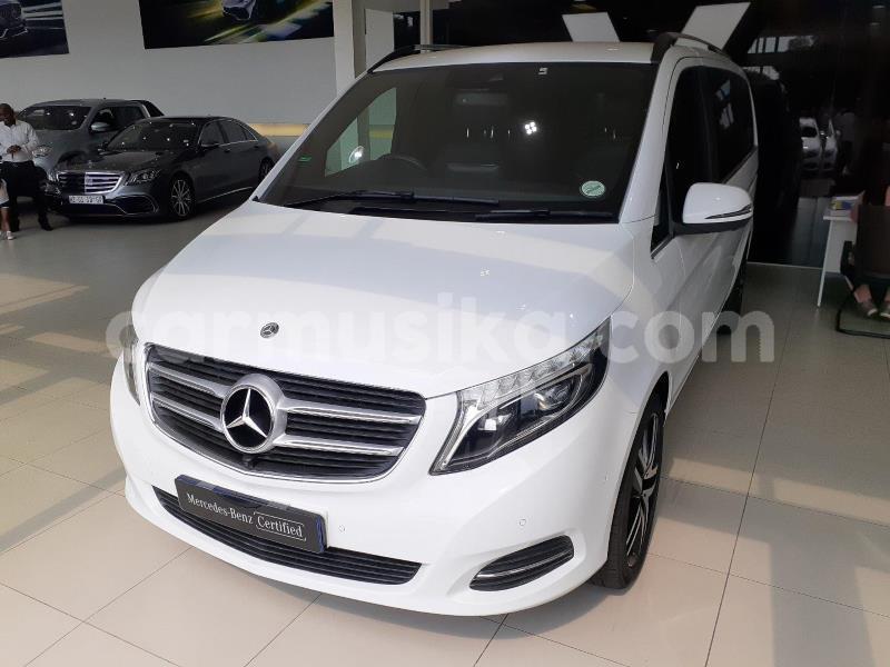 Big with watermark mercedes benz vito matabeleland south beitbridge 13933