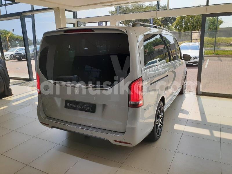 Big with watermark mercedes benz vito matabeleland south beitbridge 13934