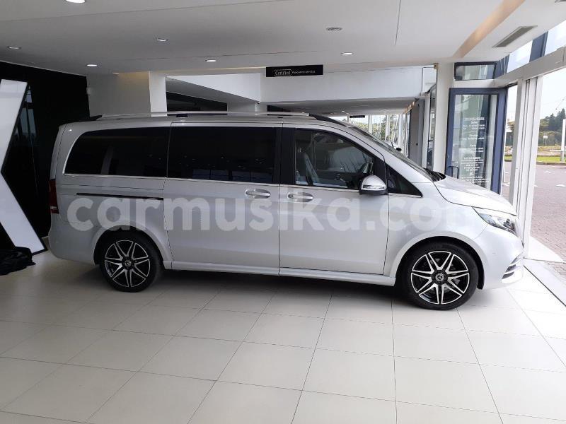 Big with watermark mercedes benz vito matabeleland south beitbridge 13934