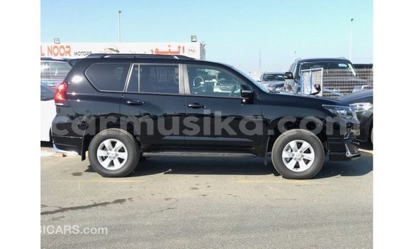 Nunua Imported Toyota Prado Nyeusi Gari ndani ya Import - Dubai nchini Harare Nunua Imported Toyota Prado Nyeusi Gari ndani ya Import - Dubai nchini Harare