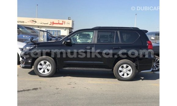 Nunua Imported Toyota Prado Nyeusi Gari ndani ya Import - Dubai nchini Harare Nunua Imported Toyota Prado Nyeusi Gari ndani ya Import - Dubai nchini Harare