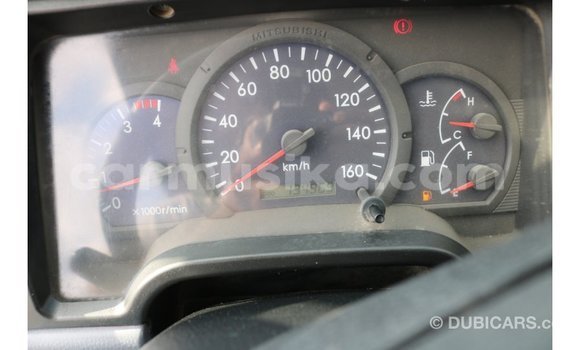 Nunua Imported Mitsubishi Canter Nyeupe Lori ndani ya Import - Dubai nchini Harare