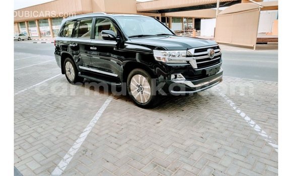 Buy Import Toyota Land Cruiser Black Car in Import - Dubai in Harare Buy Import Toyota Land Cruiser Black Car in Import - Dubai in Harare