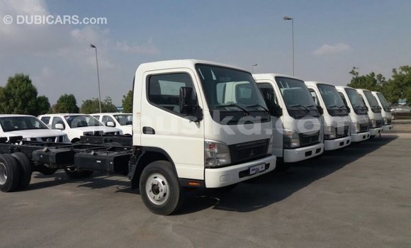 Buy Import Mitsubishi Canter White Truck in Import - Dubai in Harare Buy Import Mitsubishi Canter White Truck in Import - Dubai in Harare