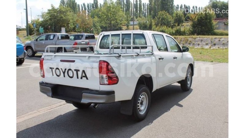 Big with watermark toyota hilux harare import dubai 13953