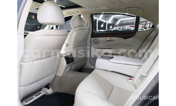 Nunua Imported Lexus LS Nyingine Gari ndani ya Import - Dubai nchini Harare Nunua Imported Lexus LS Nyingine Gari ndani ya Import - Dubai nchini Harare