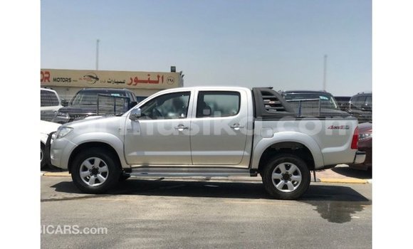 Tenga Imported Toyota Hilux Zvimwe Mota in Import - Dubai in Harare Tenga Imported Toyota Hilux Zvimwe Mota in Import - Dubai in Harare