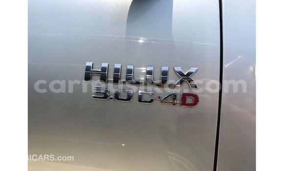 Tenga Imported Toyota Hilux Zvimwe Mota in Import - Dubai in Harare Tenga Imported Toyota Hilux Zvimwe Mota in Import - Dubai in Harare