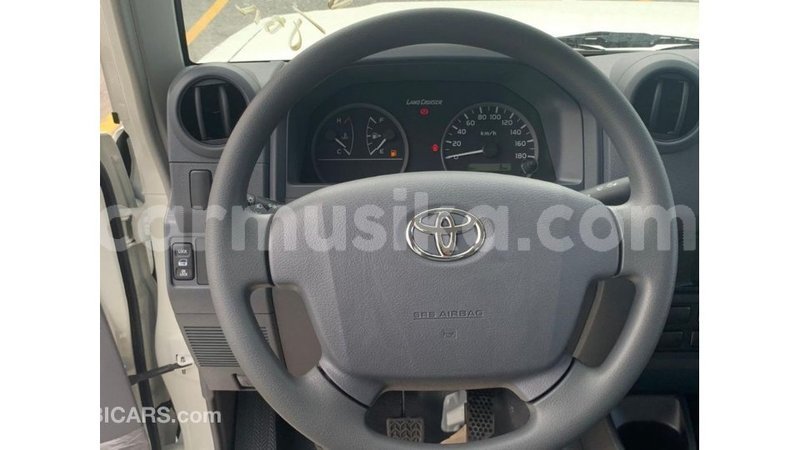 Big with watermark toyota land cruiser harare import dubai 13958