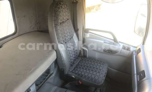 Buy Used Nissan UD White Truck in Beitbridge in Matabeleland South Buy Used Nissan UD White Truck in Beitbridge in Matabeleland South