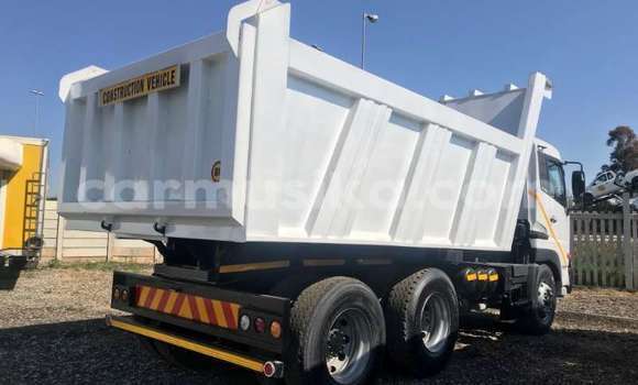 Buy Used Nissan UD White Truck in Beitbridge in Matabeleland South Buy Used Nissan UD White Truck in Beitbridge in Matabeleland South