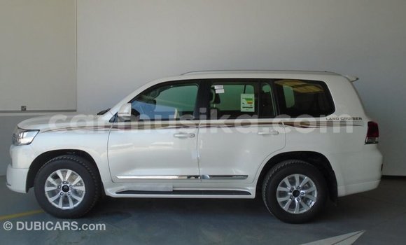 Acheter Import Voiture Toyota Land Cruiser Autre à Import - Dubai, Harare Acheter Import Voiture Toyota Land Cruiser Autre à Import - Dubai, Harare