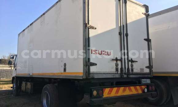 Buy Used Isuzu FTR 850 White Truck in Beitbridge in Matabeleland South Buy Used Isuzu FTR 850 White Truck in Beitbridge in Matabeleland South