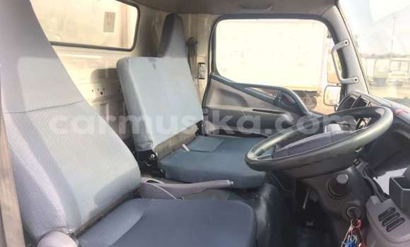 Tenga Tsaru Mitsubishi Canter Chena Rori in Beitbridge in Matabeleland South Tenga Tsaru Mitsubishi Canter Chena Rori in Beitbridge in Matabeleland South