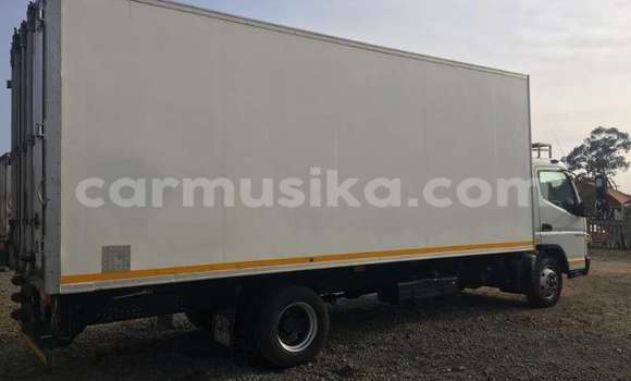 Tenga Tsaru Mitsubishi Canter Chena Rori in Beitbridge in Matabeleland South Tenga Tsaru Mitsubishi Canter Chena Rori in Beitbridge in Matabeleland South