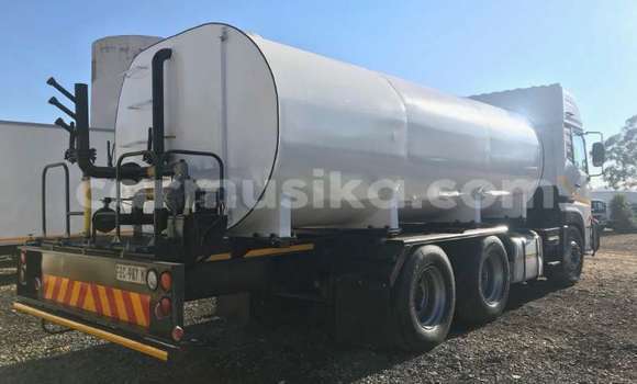 Tenga Tsaru Nissan UD Chena Rori in Beitbridge in Matabeleland South Tenga Tsaru Nissan UD Chena Rori in Beitbridge in Matabeleland South