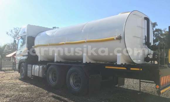 Tenga Tsaru Nissan UD Chena Rori in Beitbridge in Matabeleland South Tenga Tsaru Nissan UD Chena Rori in Beitbridge in Matabeleland South