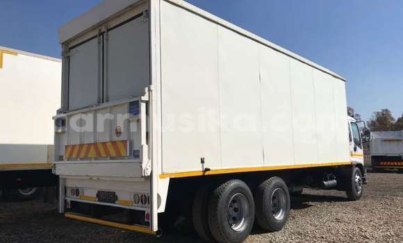 Buy Used Isuzu FTR 850 White Truck in Beitbridge in Matabeleland South Buy Used Isuzu FTR 850 White Truck in Beitbridge in Matabeleland South
