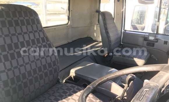 Buy Used Nissan UD White Truck in Beitbridge in Matabeleland South Buy Used Nissan UD White Truck in Beitbridge in Matabeleland South