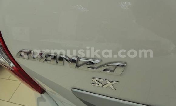 Acheter Occasion Voiture Toyota Hilux Blanc à Beitbridge, Matabeleland South Acheter Occasion Voiture Toyota Hilux Blanc à Beitbridge, Matabeleland South