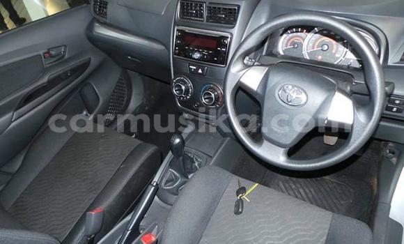 Acheter Occasion Voiture Toyota Hilux Blanc à Beitbridge, Matabeleland South Acheter Occasion Voiture Toyota Hilux Blanc à Beitbridge, Matabeleland South