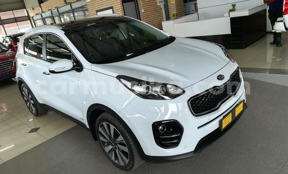 Acheter Occasion Voiture Kia Sportage Blanc à Beitbridge, Matabeleland South Acheter Occasion Voiture Kia Sportage Blanc à Beitbridge, Matabeleland South