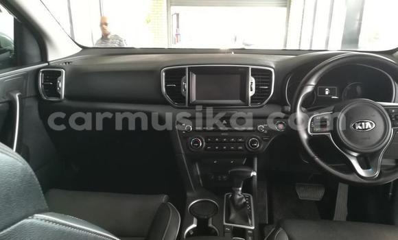 Acheter Occasion Voiture Kia Sportage Blanc à Beitbridge, Matabeleland South Acheter Occasion Voiture Kia Sportage Blanc à Beitbridge, Matabeleland South