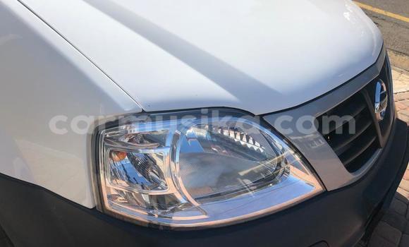 Tenga Tsaru Nissan NV200 Chena Mota in Beitbridge in Matabeleland South Tenga Tsaru Nissan NV200 Chena Mota in Beitbridge in Matabeleland South