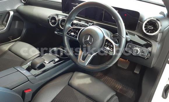 Acheter Occasion Voiture Mercedes‒Benz C–Class Blanc à Beitbridge, Matabeleland South Acheter Occasion Voiture Mercedes‒Benz C–Class Blanc à Beitbridge, Matabeleland South