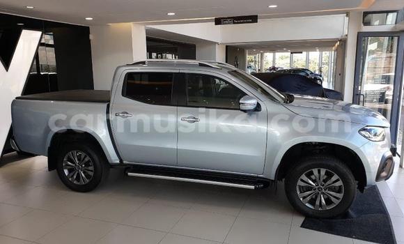 Acheter Occasion Voiture Mercedes‒Benz C–Class Gris à Beitbridge, Matabeleland South Acheter Occasion Voiture Mercedes‒Benz C–Class Gris à Beitbridge, Matabeleland South