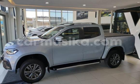 Acheter Occasion Voiture Mercedes‒Benz C–Class Gris à Beitbridge, Matabeleland South Acheter Occasion Voiture Mercedes‒Benz C–Class Gris à Beitbridge, Matabeleland South