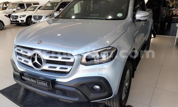 Acheter Occasion Voiture Mercedes‒Benz C–Class Gris à Beitbridge, Matabeleland South Acheter Occasion Voiture Mercedes‒Benz C–Class Gris à Beitbridge, Matabeleland South