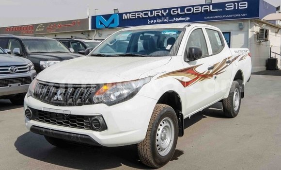 Acheter Import Voiture Mitsubishi L200 Blanc à Import - Dubai, Harare Acheter Import Voiture Mitsubishi L200 Blanc à Import - Dubai, Harare