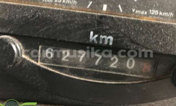 Tenga Tsaru International 7600i Tsvuku Rori in Beitbridge in Matabeleland South Tenga Tsaru International 7600i Tsvuku Rori in Beitbridge in Matabeleland South