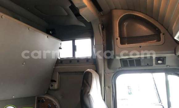 Tenga Tsaru International 7600i Tsvuku Rori in Beitbridge in Matabeleland South Tenga Tsaru International 7600i Tsvuku Rori in Beitbridge in Matabeleland South