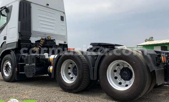 Tenga Tsaru Iveco Daily Chena Rori in Beitbridge in Matabeleland South Tenga Tsaru Iveco Daily Chena Rori in Beitbridge in Matabeleland South