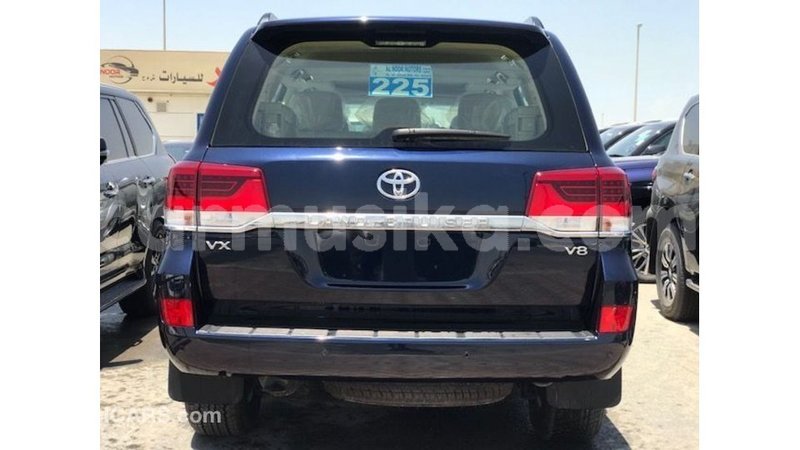 Big with watermark toyota land cruiser harare import dubai 13987