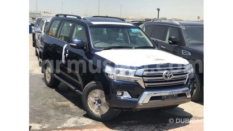 Big with watermark toyota land cruiser harare import dubai 13987