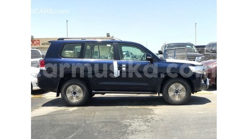 Big with watermark toyota land cruiser harare import dubai 13987