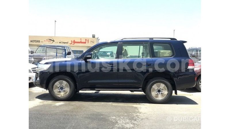 Big with watermark toyota land cruiser harare import dubai 13987