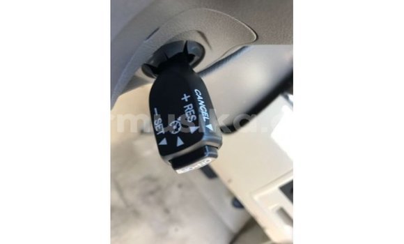 Tenga Imported Toyota Land Cruiser Bhuruu Mota in Import - Dubai in Harare Tenga Imported Toyota Land Cruiser Bhuruu Mota in Import - Dubai in Harare