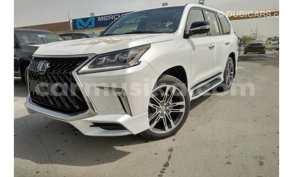 Tenga Imported Lexus LX Chena Mota in Import - Dubai in Harare Tenga Imported Lexus LX Chena Mota in Import - Dubai in Harare